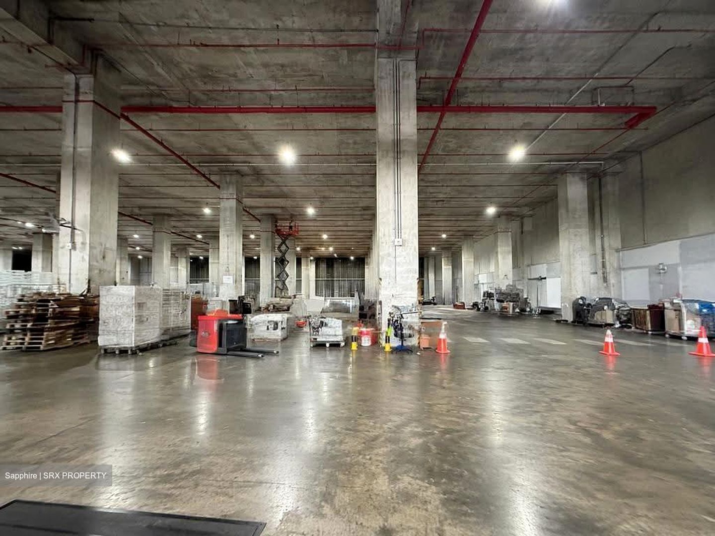 Pandan Road (D22), Warehouse #612422651